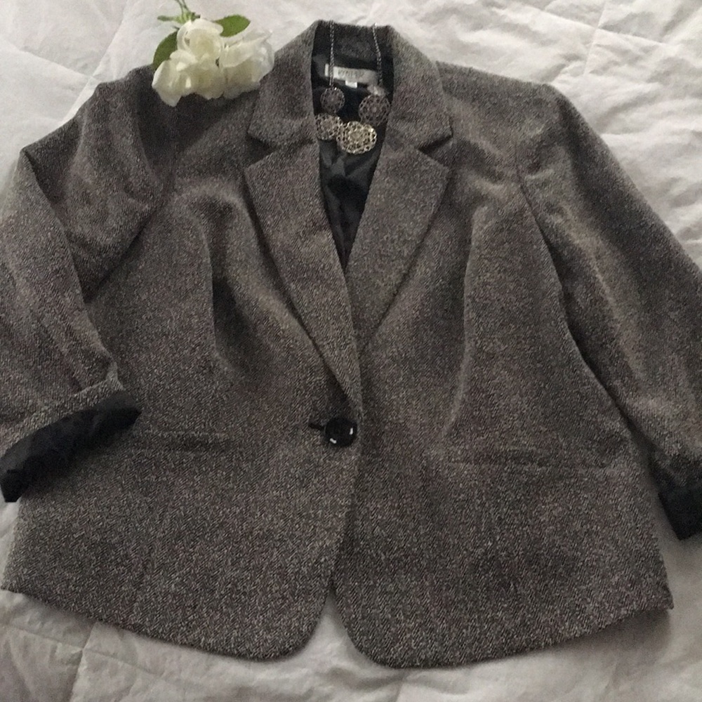Plus size fully lined blazer